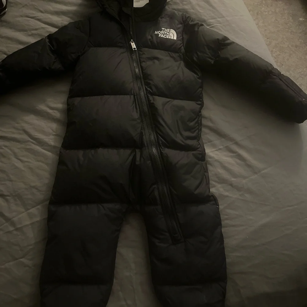 The North Face Kids Jacket - Black - Picture 5 of 11